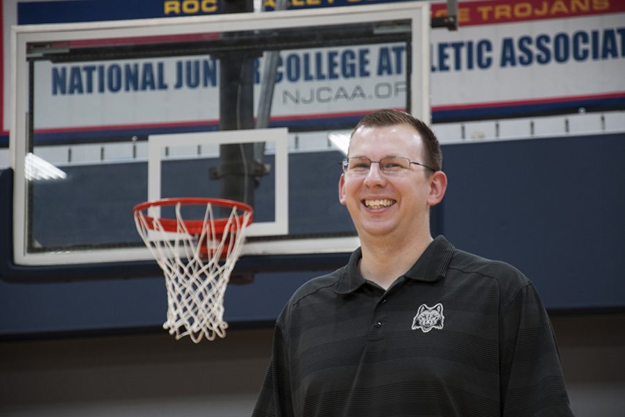 Bill Kegler has been promoted to replace Scot Vesterdahl as coach of the Madison College men’s basketball team after five years as an assistant. Vesterdahl compiled a 249-242 record in more than 14 years of coaching at Madison College.