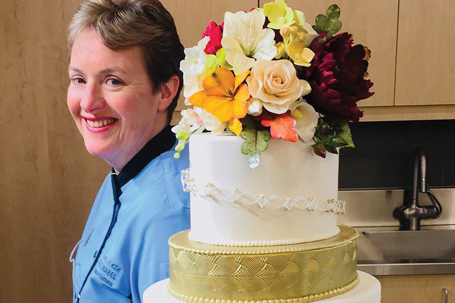 Barbara Evans is a master sugar artist that has a serious obsession with perfection when it comes to icing her cakes.