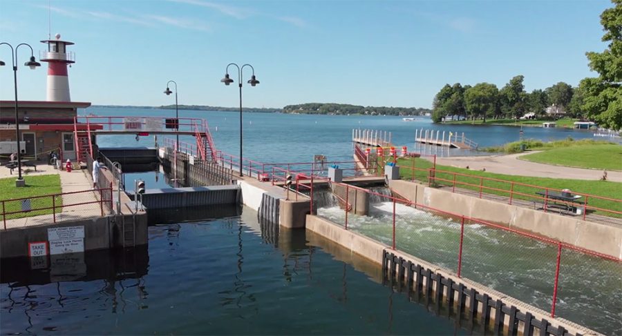 A scenic view of Mendota, a flood hazard