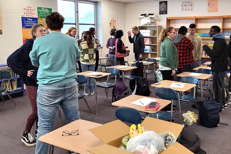 Students participate in a cosplay workshop led by Bailey Hanson.