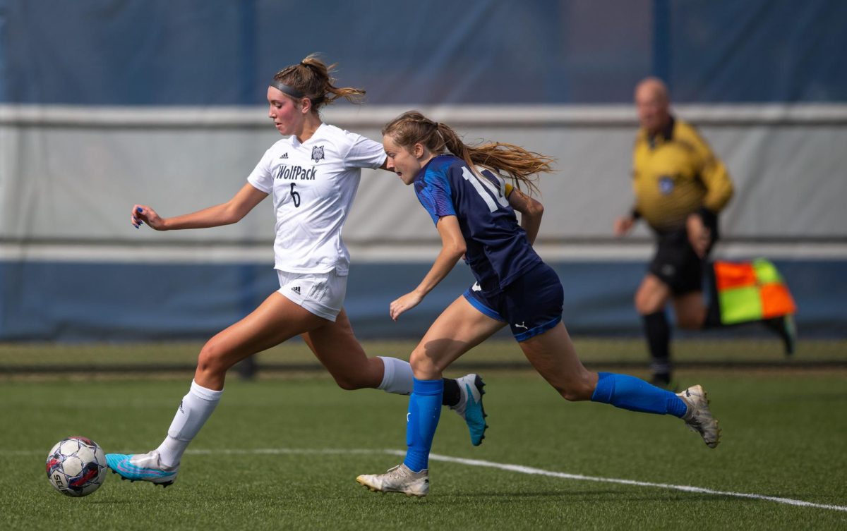 ETHAN JAMES / CLARION
Madison College freshman Delaney Bracken outruns a Kankakee Community College defender on Sept. 12. The WolfPack posted a 2-0 win in the match at Goodman Pitch East.